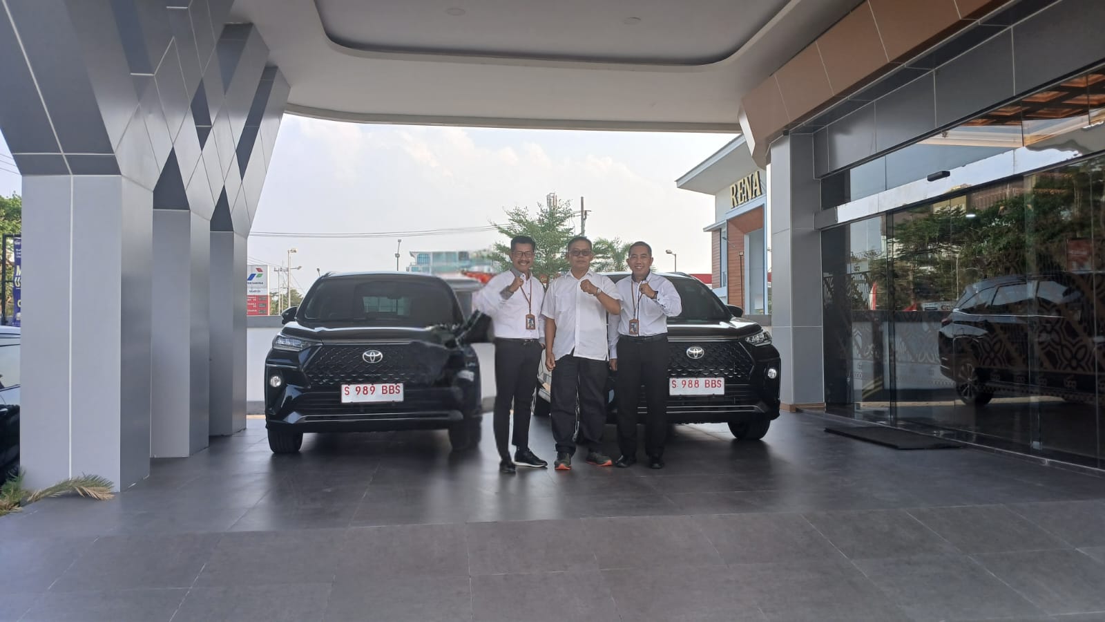 Rental Mobil